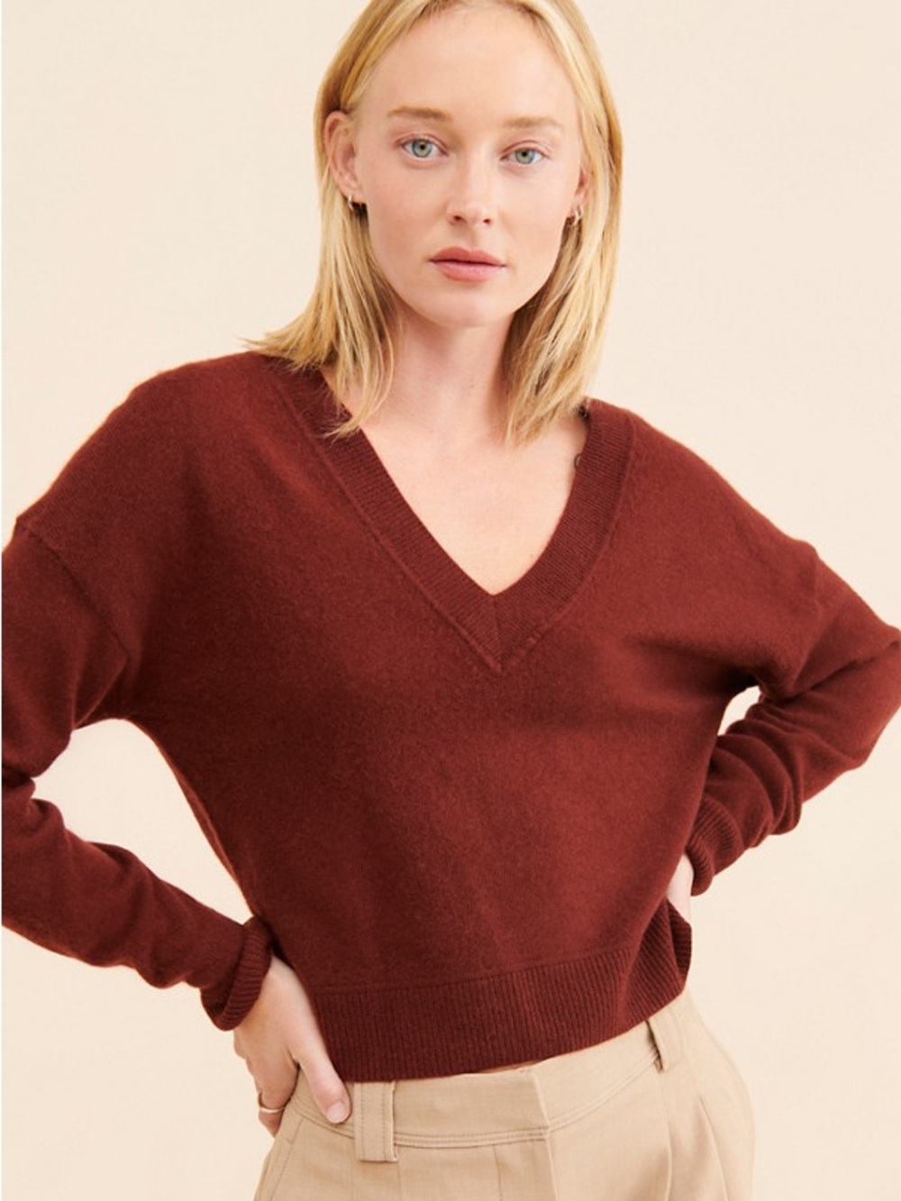 Naadam Cropped Cashmere V Neck Sweater
